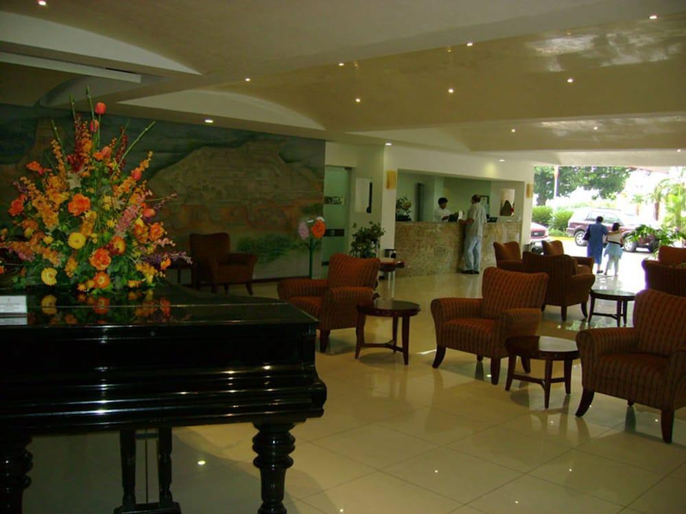 Hotel Poza Rica Inn Buitenkant foto