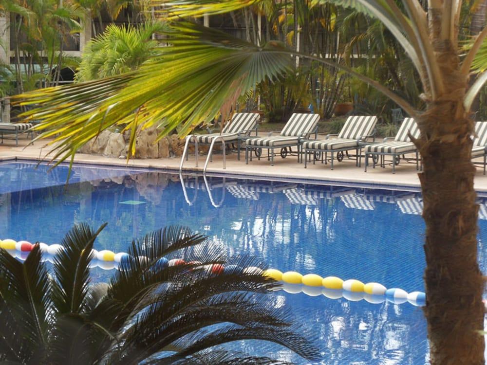 Hotel Poza Rica Inn Buitenkant foto